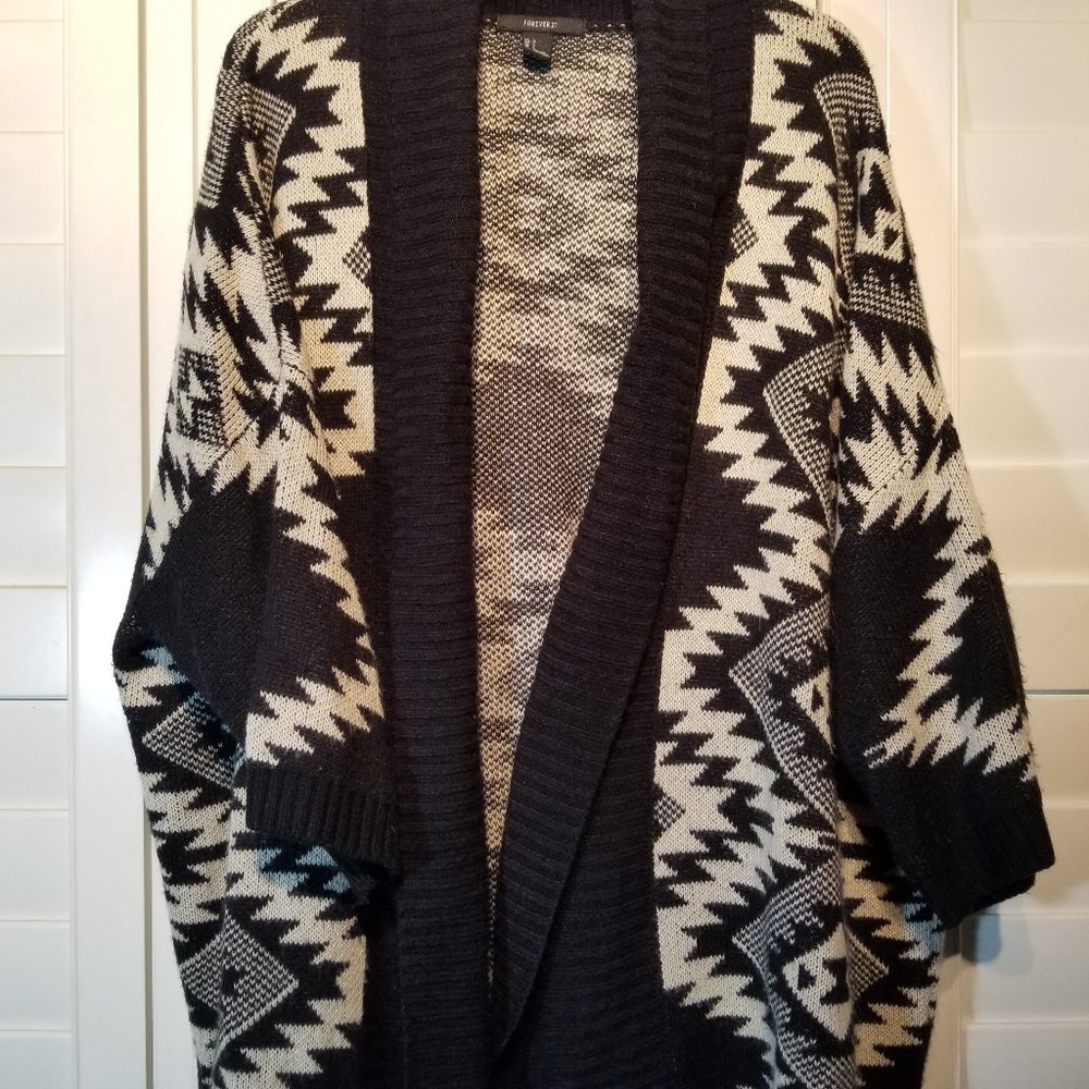 Women's L Geometric Oversize Knit Sweater